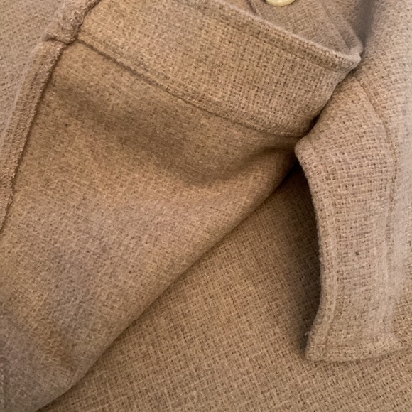 🆕 Beige Shirt Jacket - Picture 4 of 7